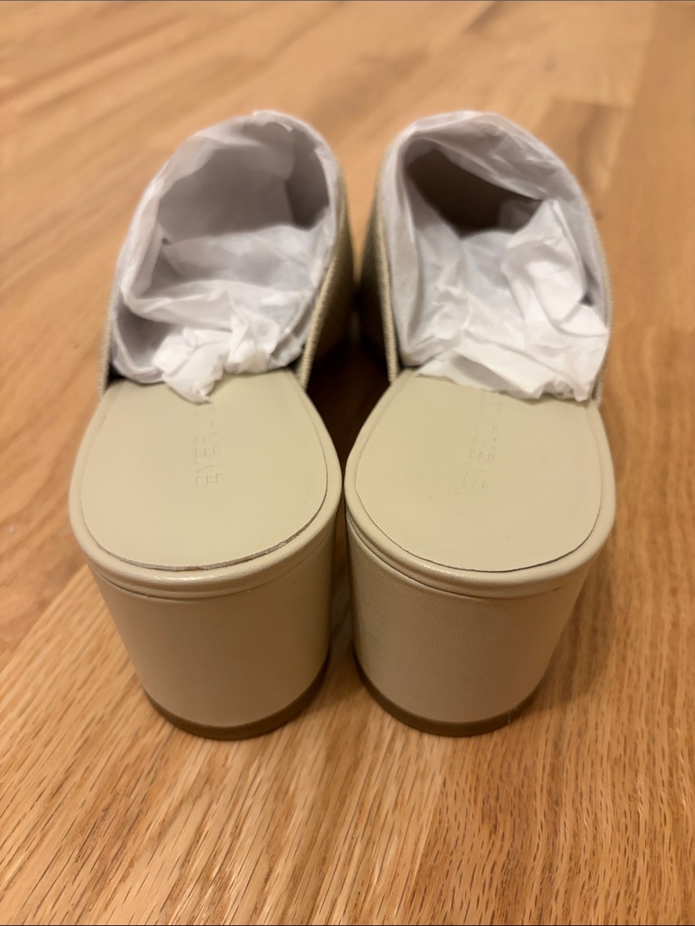 NWT Everlane Glove Mule in Reknit - Picture 4 of 10